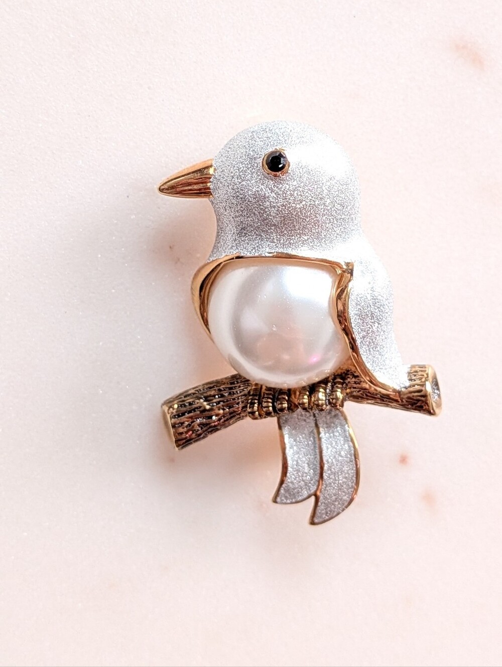 Vintage Signed Butler Faux Pearl Belly Bird Brooch Pin Sparkle